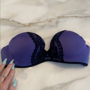Victoria Secret Bombshell Strapless Bra
